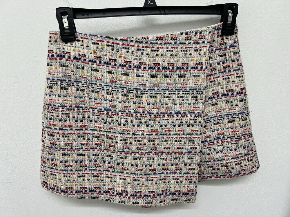 Revolve Song of Style Elmo Skort Shorts in Rainbow Multi Size M MSRP $158
